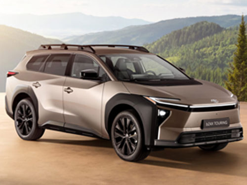 bz4x touring nieuws